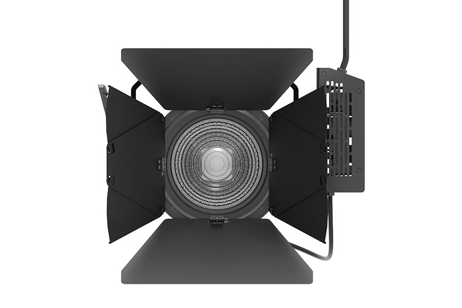 Fiilex P5F Fresnel Light